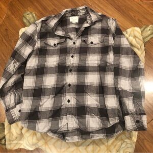 American Eagle Outfitters Super Soft Grey Plaid Button up Shirt
